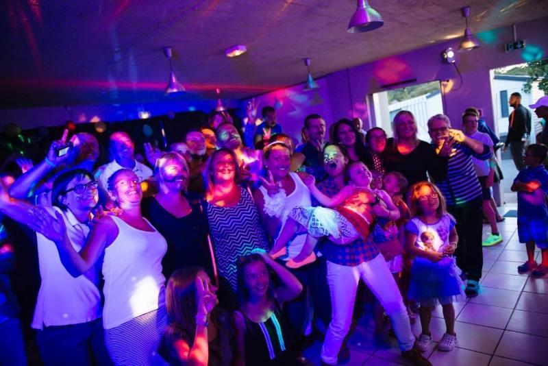 Hôtel Camping maeva Club Les Dinosaures à Talmont-Saint-Hilaire Extérieur photo